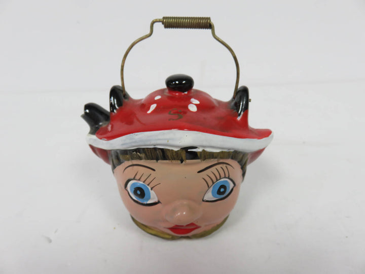 Unique Salt and Pepper Set