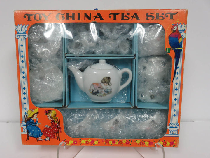 Vintage Child's China Set