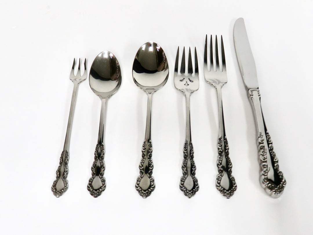 Oneida "Shelley" Flatware