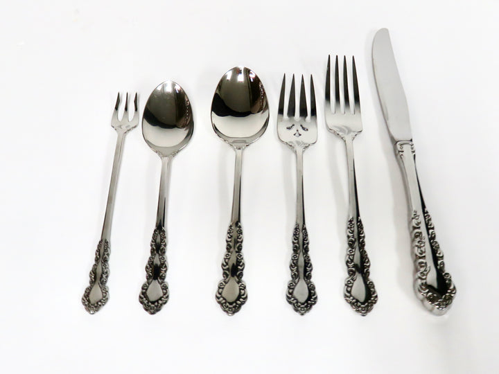 Oneida "Shelley" Flatware