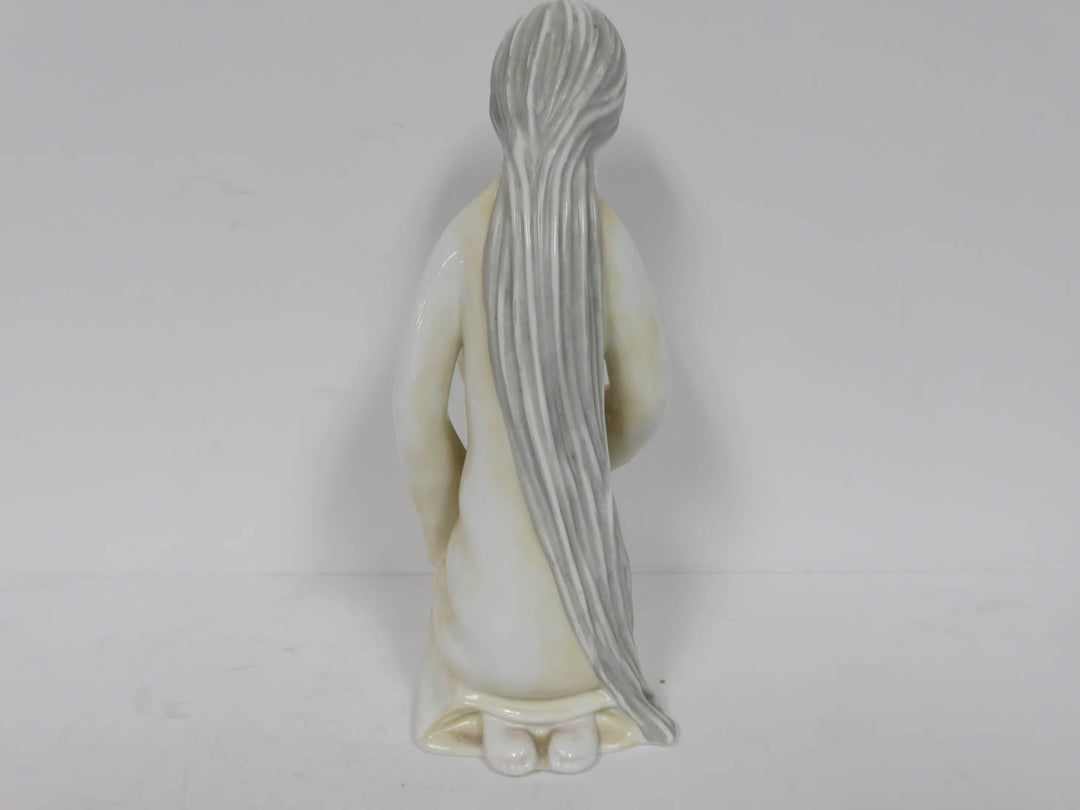 "Vista Alegre Tenderness" Figurine