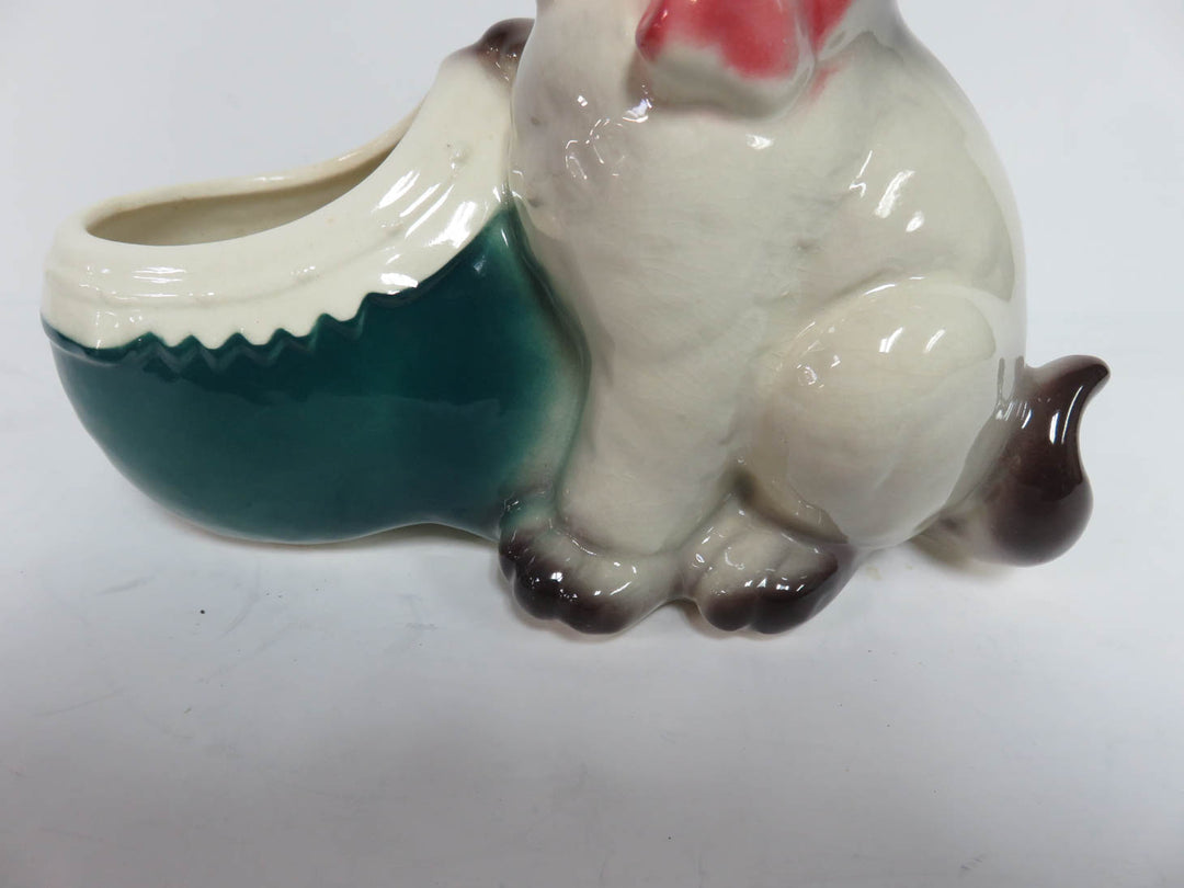 Cat and Dutch Shoe Planter