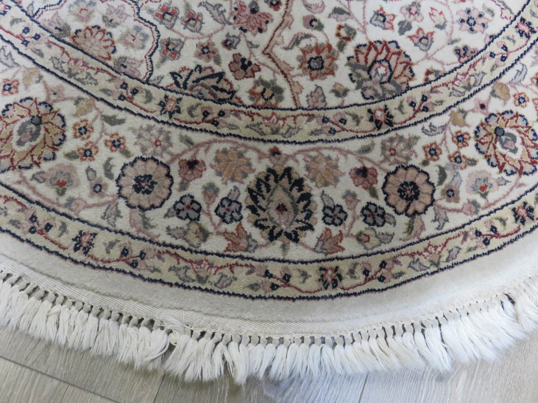Round Oriental Area Rug