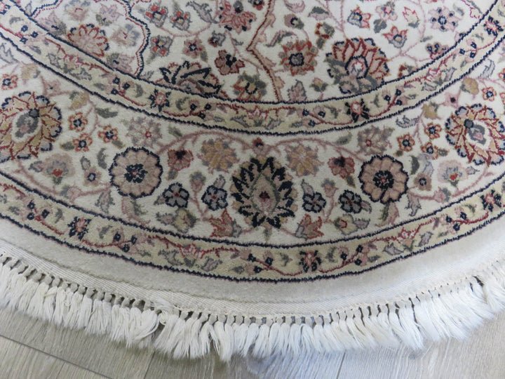 Round Oriental Area Rug