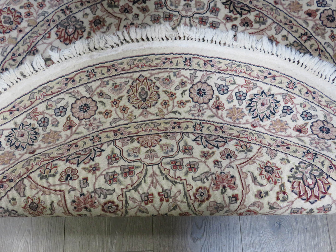 Round Oriental Area Rug
