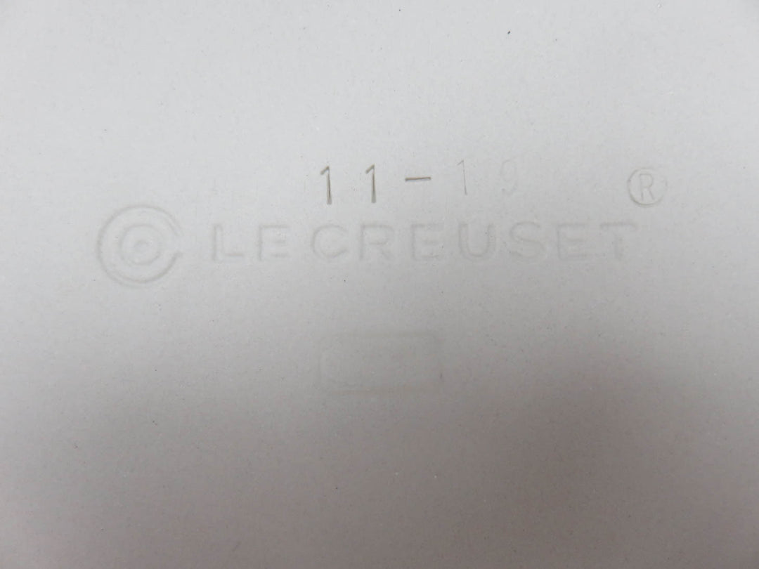 Le Creuset Pie Plate