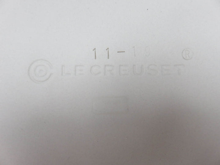 Le Creuset Pie Plate