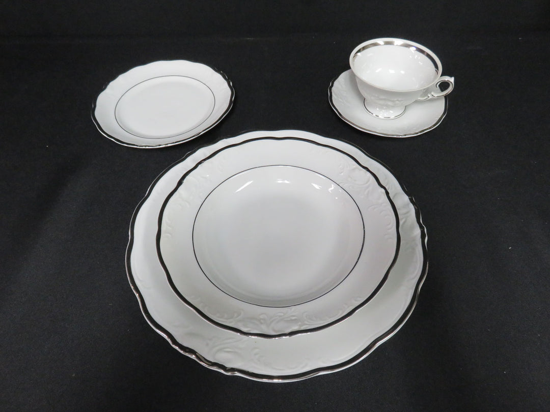 Walbrzych China Set