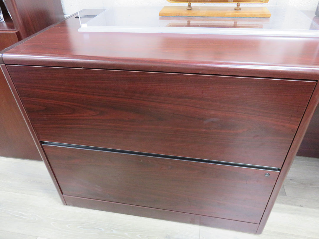 Wood-Look Laminate Desk