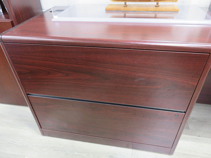 Wood-Look Laminate Desk