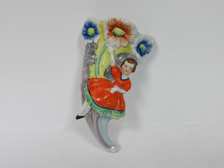 Little Girl Wall Pocket
