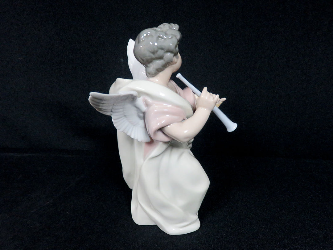Lladró Figurine