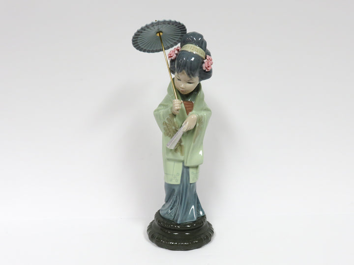 Lladró Figurine