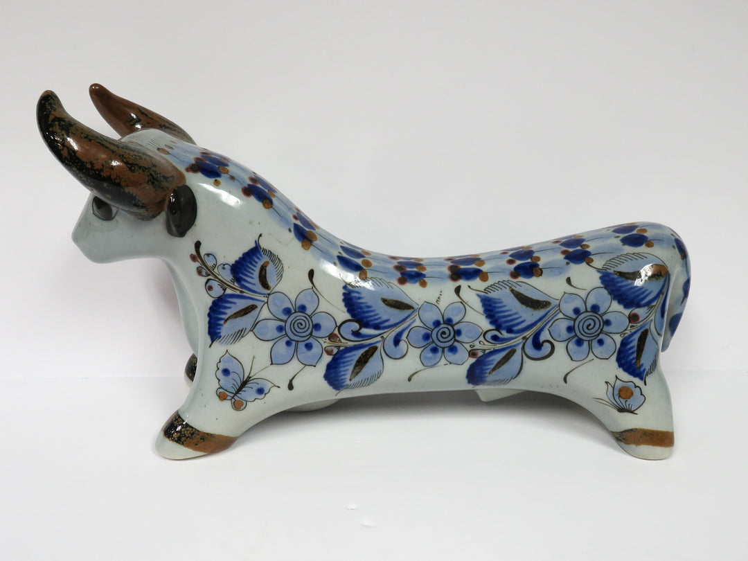 El Palomar Bull Figurine