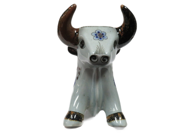 El Palomar Bull Figurine