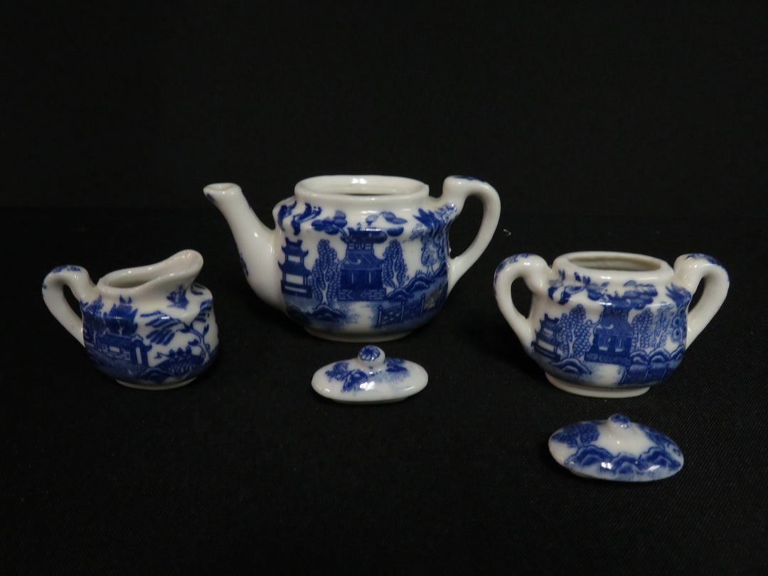 Child's Tea Set