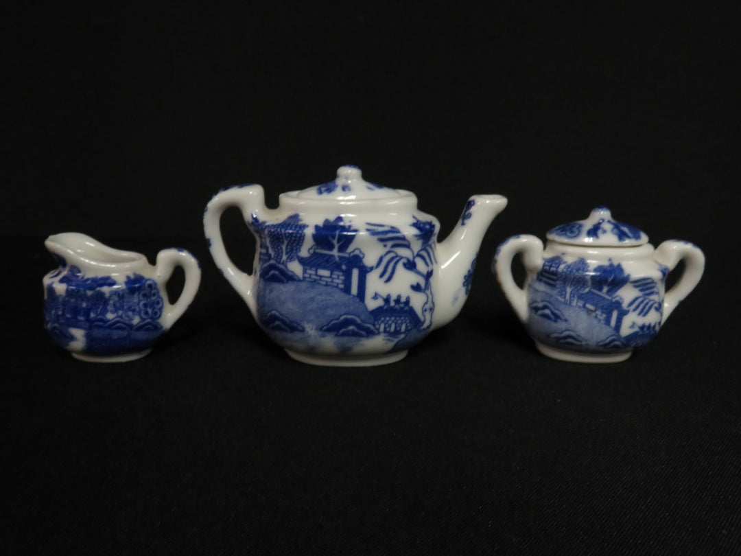 Child's Tea Set