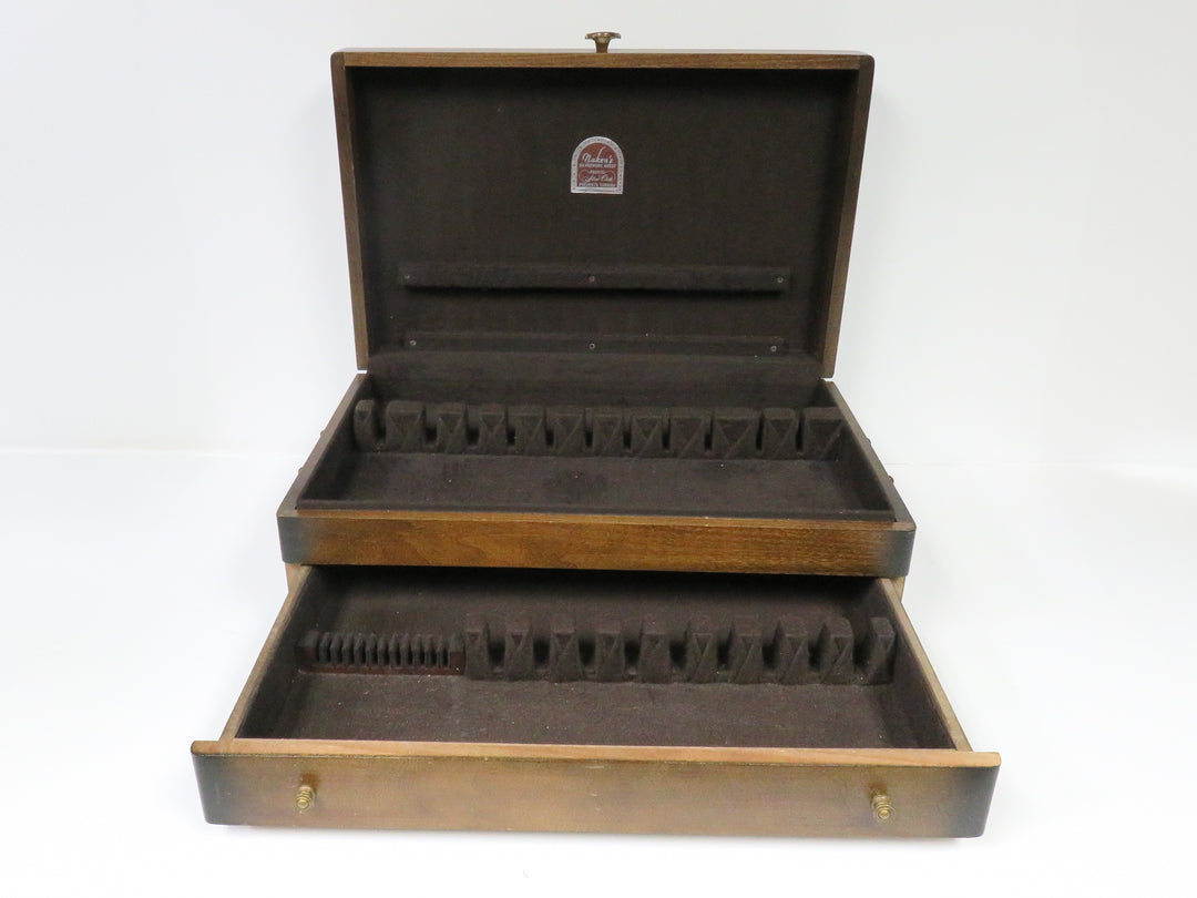 Naken's Flatware Chest