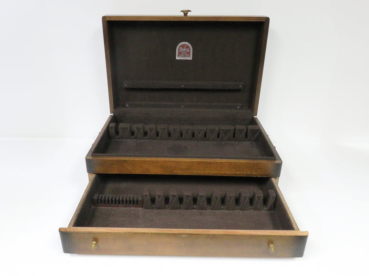 Naken's Flatware Chest