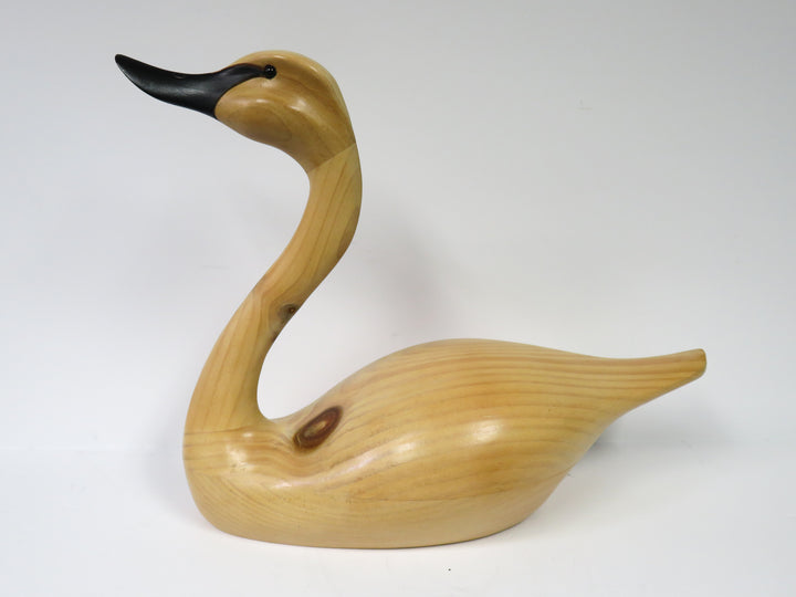 Trumpeting Swan Sculpture