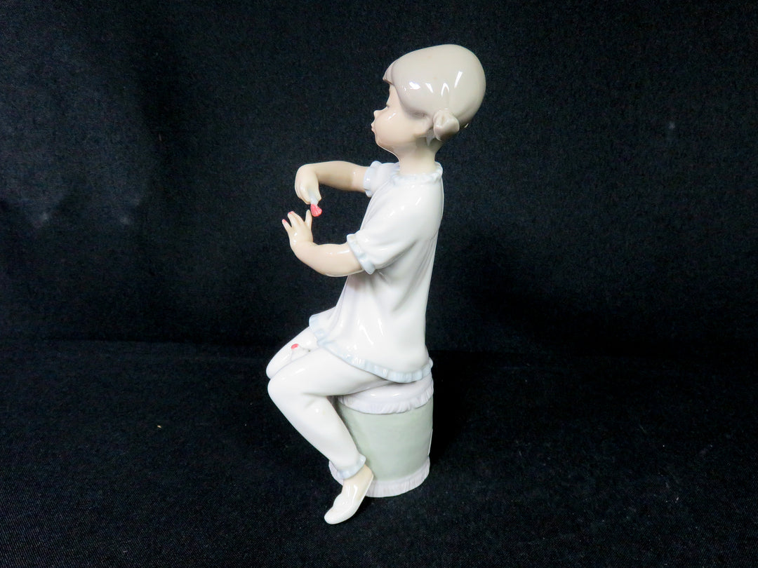 Lladró Figurine