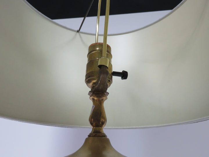 NeoClassical Table Lamp