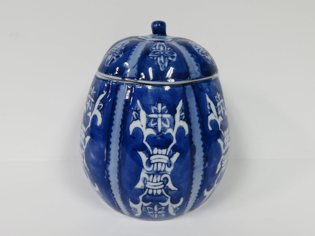 Chinoiserie Decorative Jar