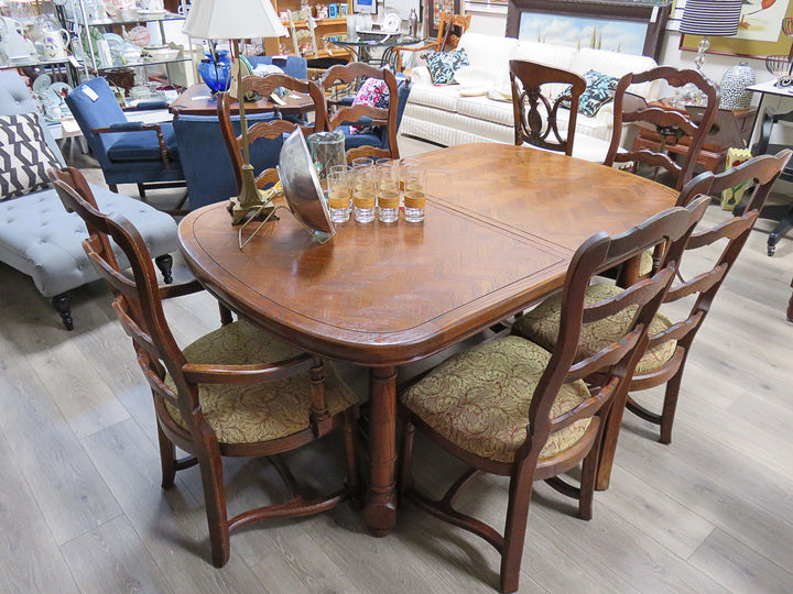 Parquet Dining Table & Chairs