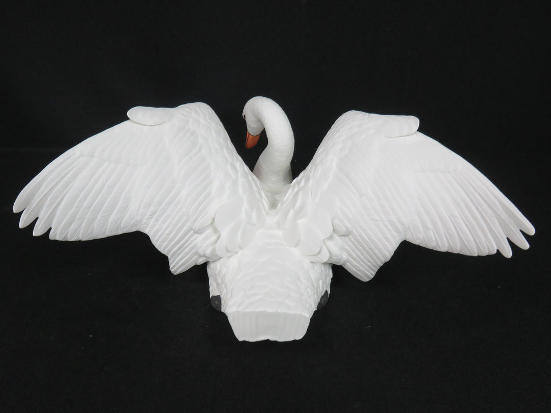 Lenox "The Majestic Swan" Figurine