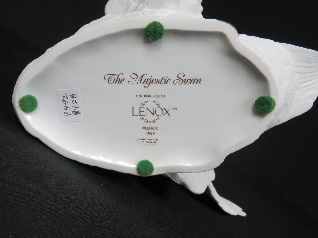 Lenox "The Majestic Swan" Figurine