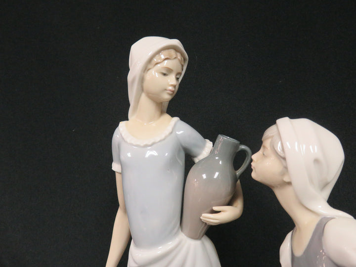 Nao Figurine