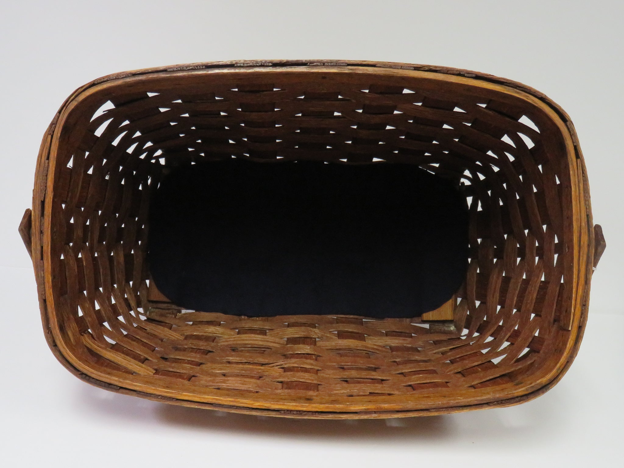 Vintage Longaberger Basket – Village Treasure House