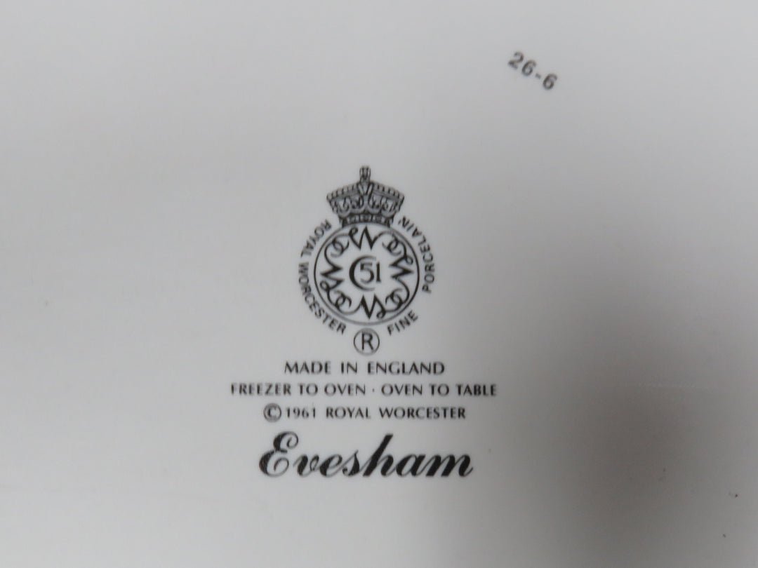 Evesham Gold Oval Baker