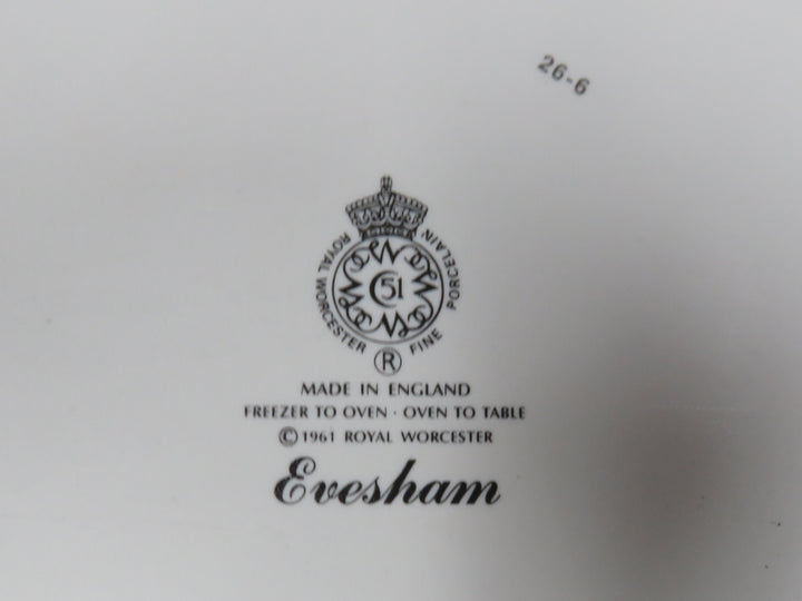 Evesham Gold Oval Baker
