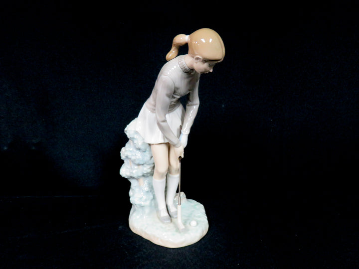 Lladró "Lady Golfer"