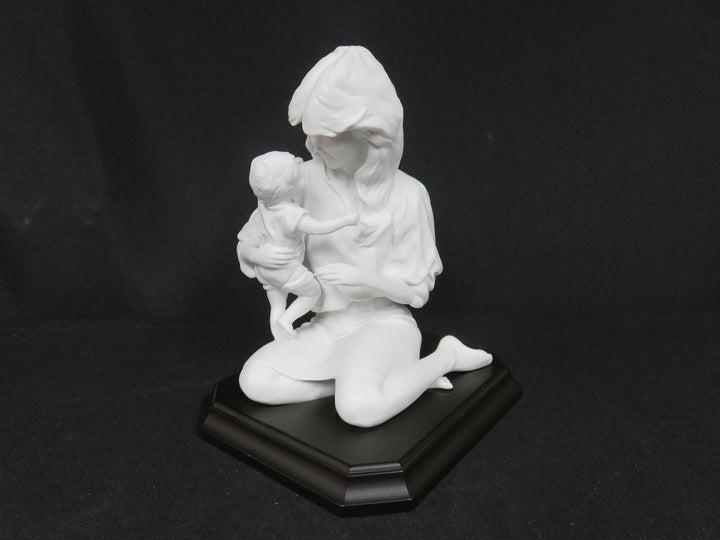 Kaiser "Mother & Child" Figurine
