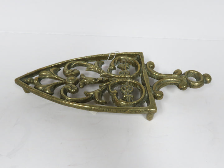 Wilton Trivet/Iron Stand