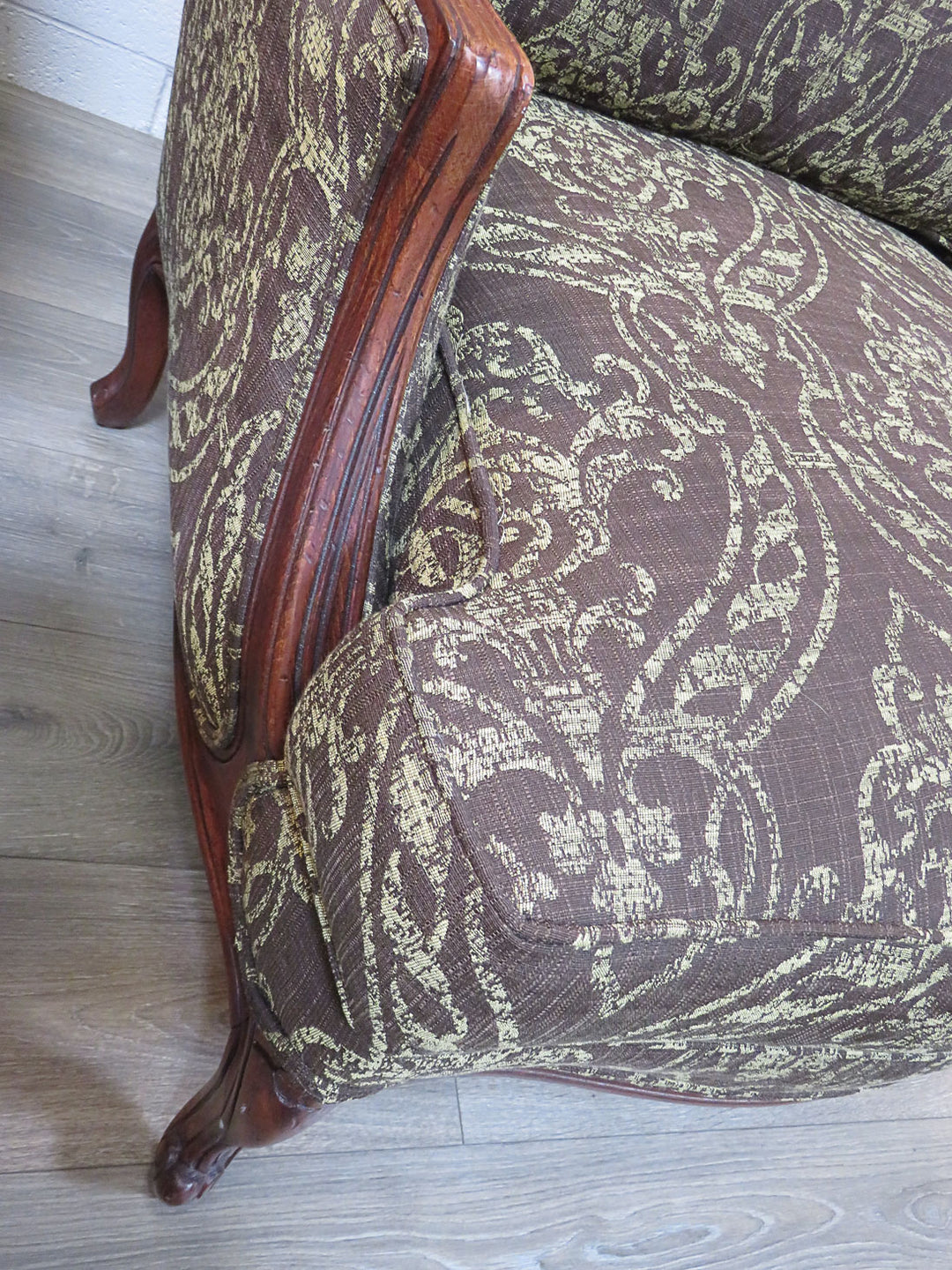 Ethan Allen Versailles Arm Chair