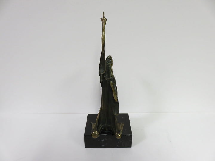 Tom Bennett Signed Sculpture