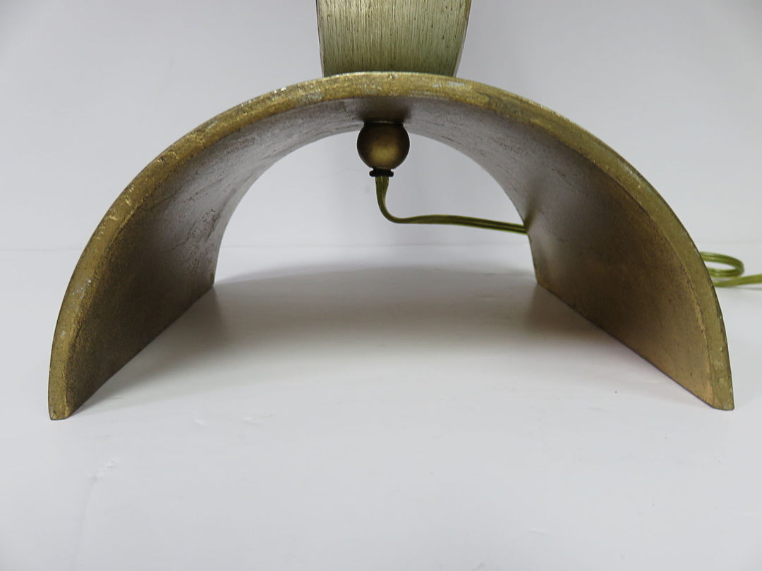 Leeazanne Table Lamp