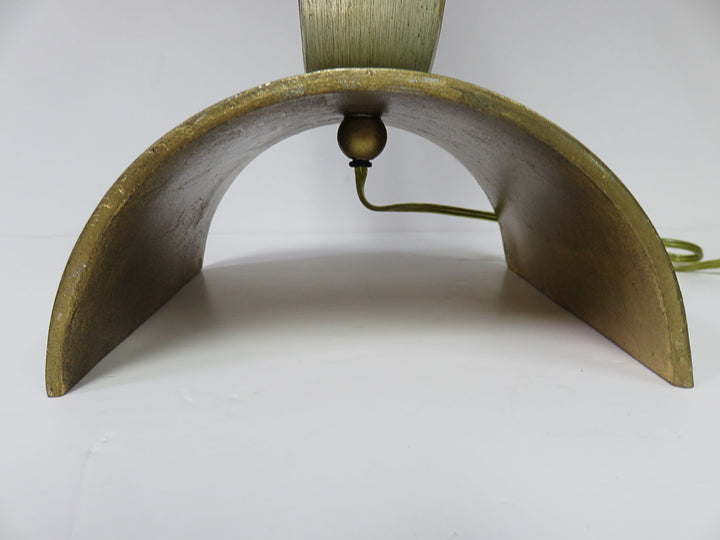 Leeazanne Table Lamp
