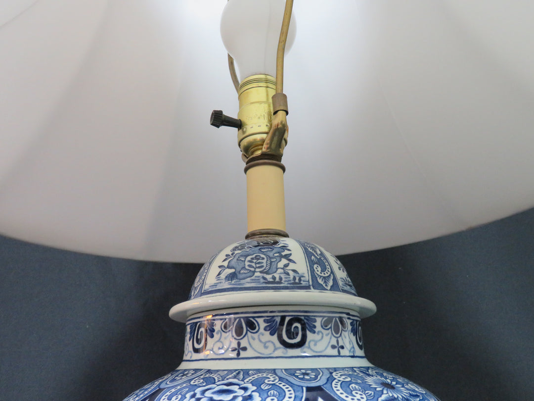 Delft Ginger Jar Table Lamp