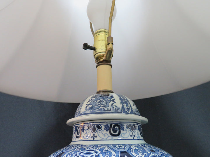 Delft Ginger Jar Table Lamp