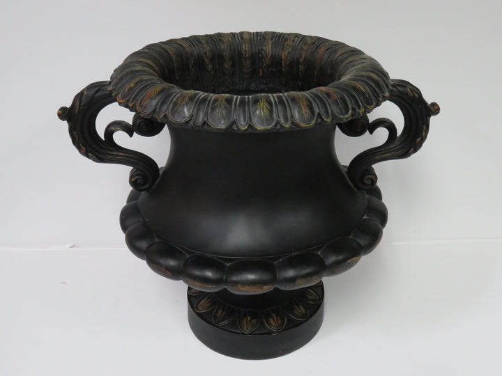 Urn Shape Plant Stand