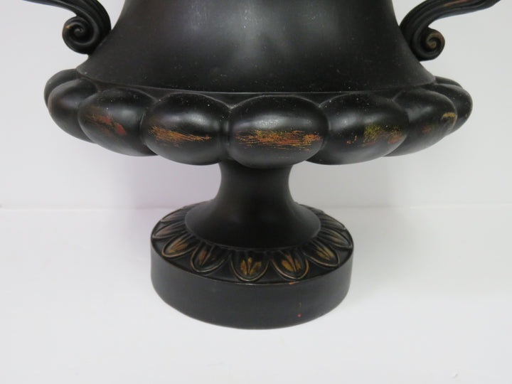 Urn Shape Plant Stand