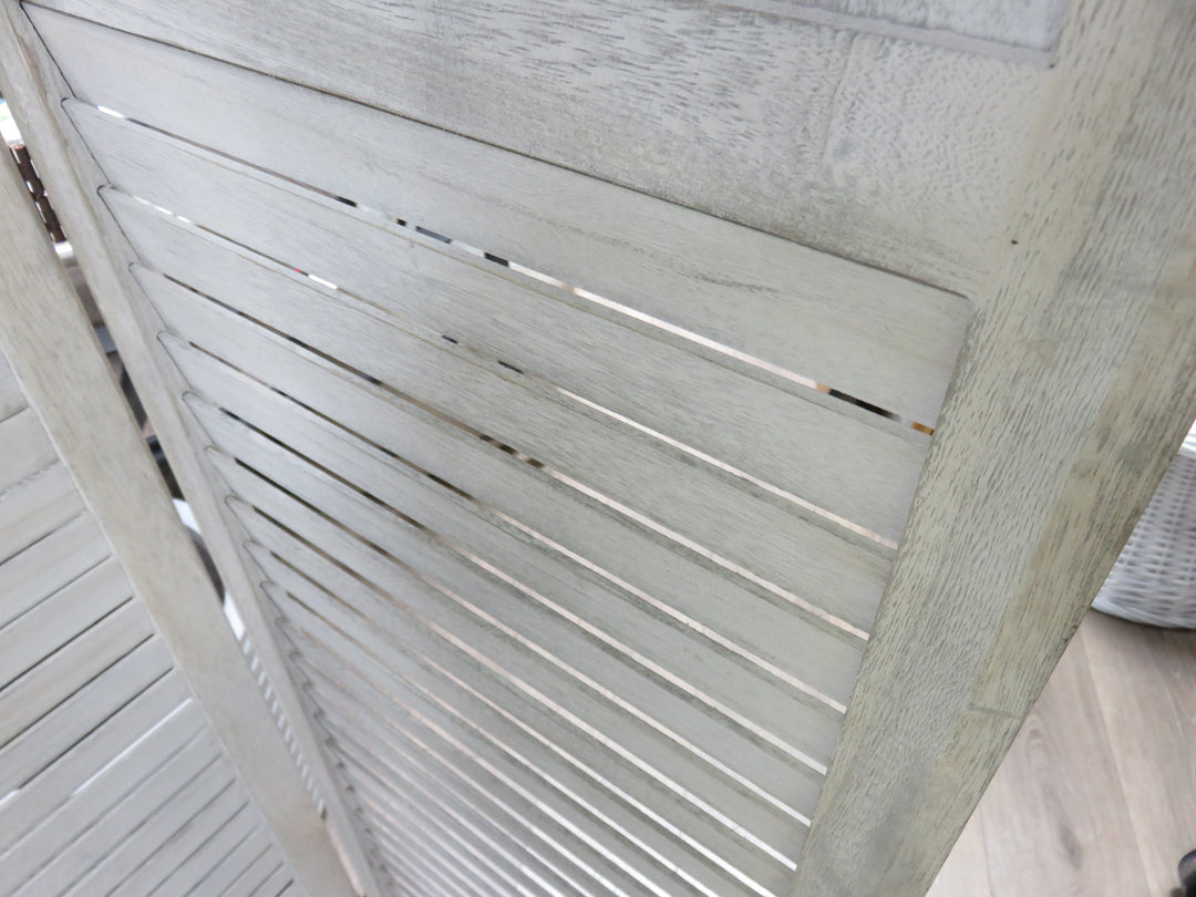 Cream Three-Panel Screen