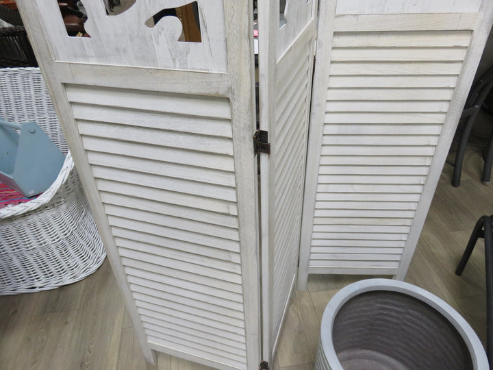 Cream Three-Panel Screen