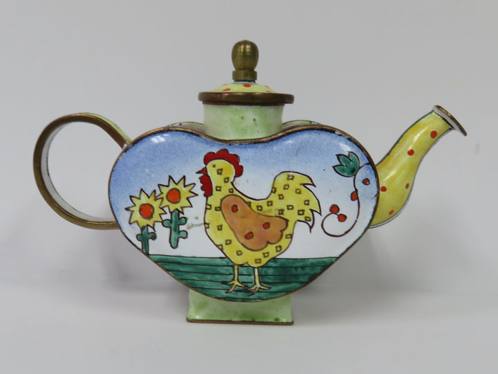 Kelvin Chen Teapot