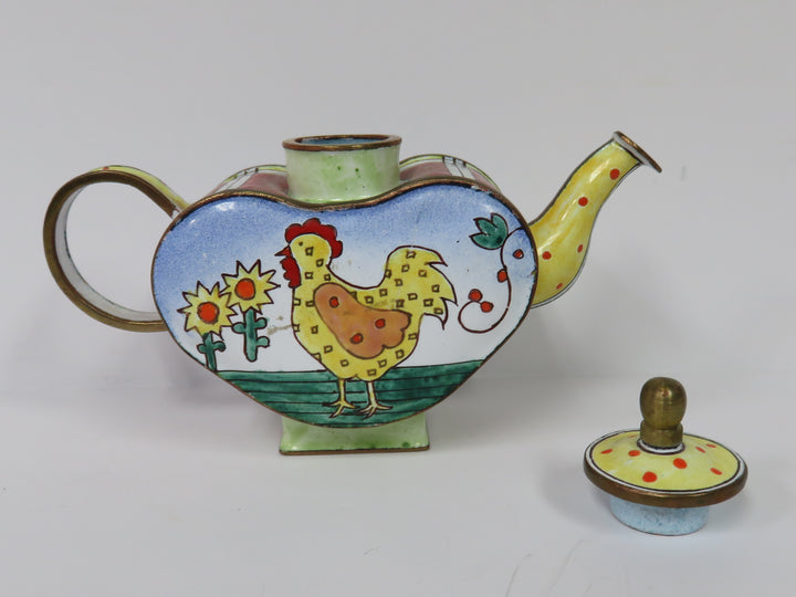 Kelvin Chen Teapot