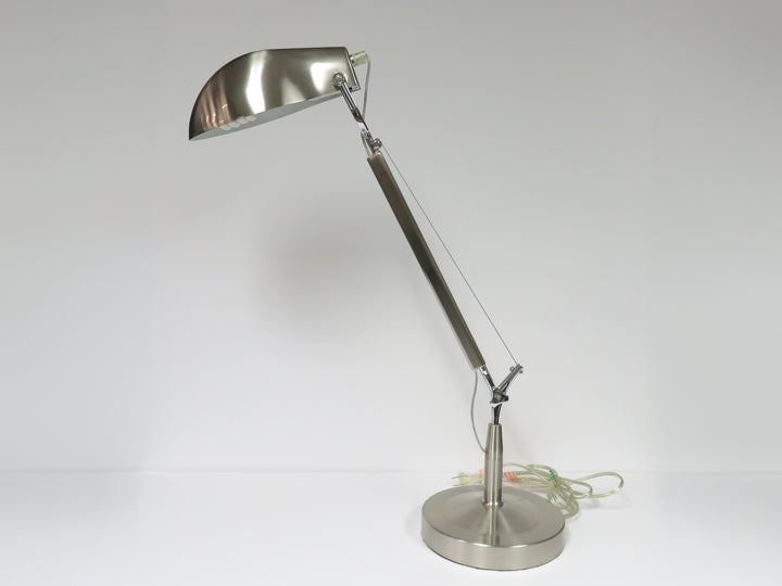 Eclipse Studio Desk Lamp